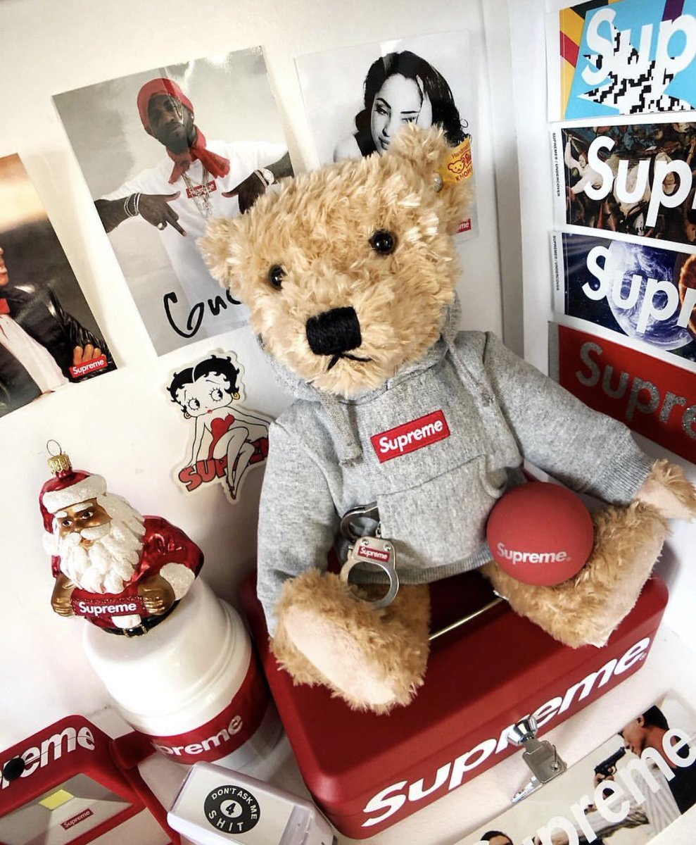 Supreme x Steiff teddybear