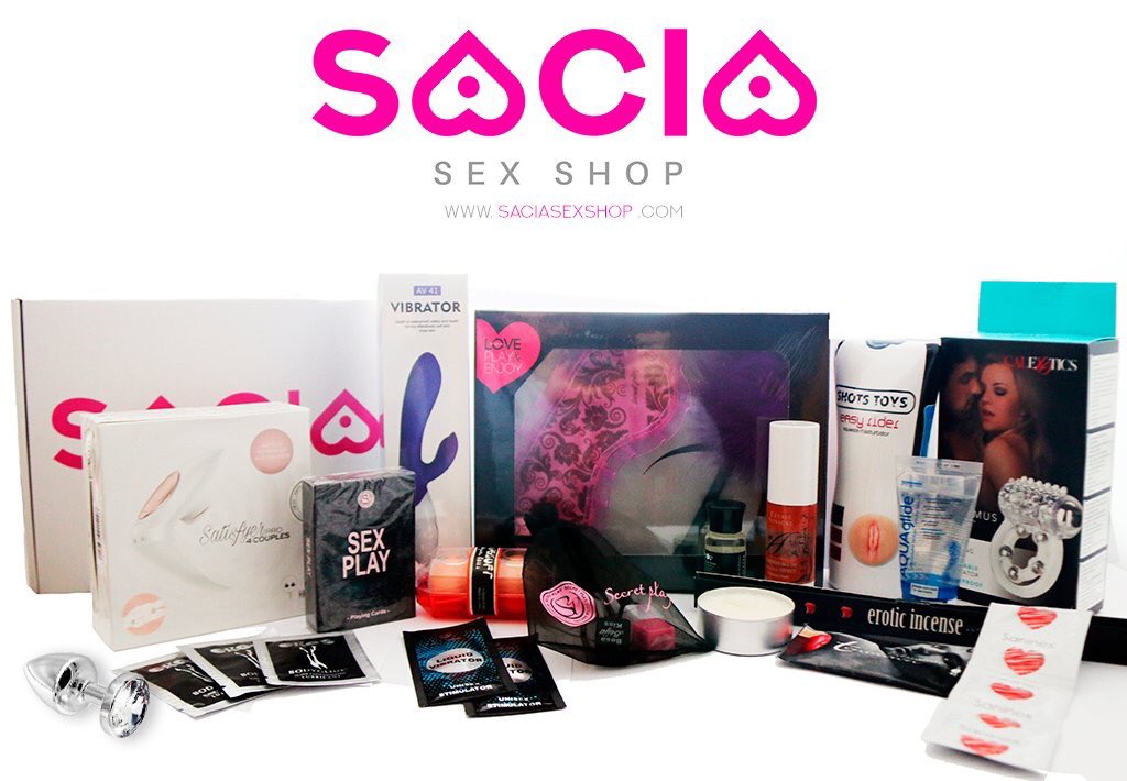 MaryAsexora's tweet photo. SORTEO de una cesta erótica valorada en 170€ 
Participa hasta el 31/12:
1️⃣ Sigue a @SaciaSex 
2️⃣ Sigue esta cuenta (@MaryAsexora)
3️⃣ RT este tuit
De este sorteo saldrán 2 FINALISTAS. EL/LA GANADOR/A, lo elegirá @SaciaSex en un sorteo posterior, el 4/1/19. 
(Sólo envios a España) https://t.co/Fvos3ItHZv