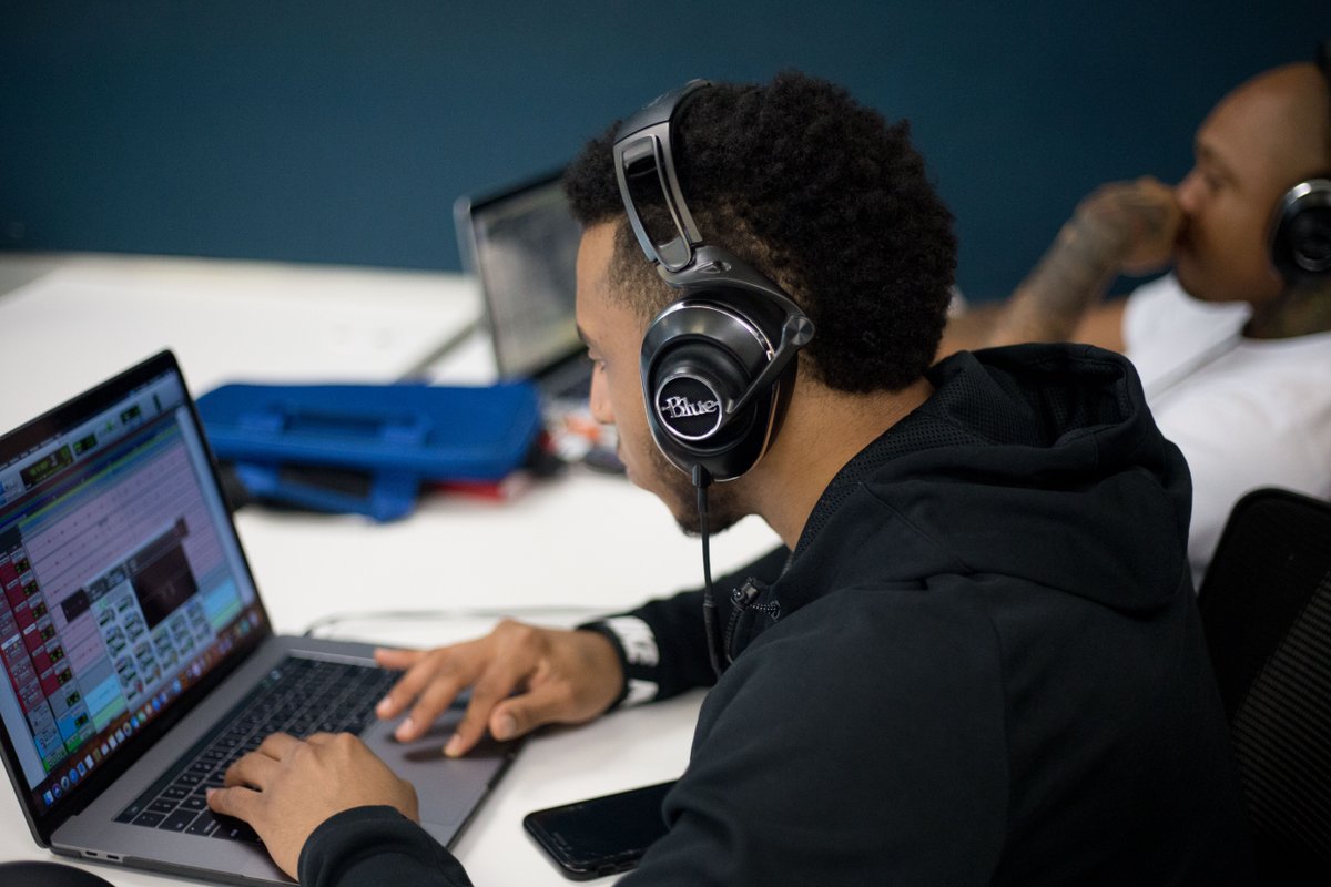 SAE Institute Miami tweet media