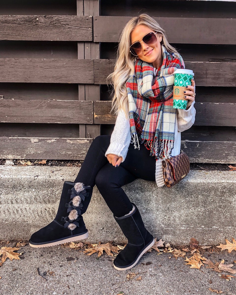 almostreadyblog's tweet image. Kicking my cozy game up a notch with these new @Koolaburra boots by Ugg! Wearing my true size 6! Click the link in my profile to shop! Xoxo 😘 liketk.it/2yUOE @liketoknow.it #liketkit #LTKunder100 #LTKshoecrush #LTKholidaywishlist #LTKholidaystyle #sponsored #koola