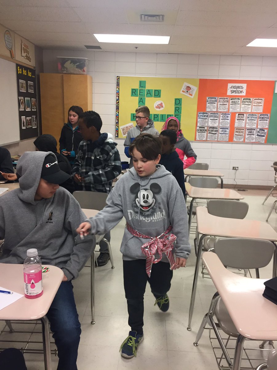 Laurel Beaton tweet media