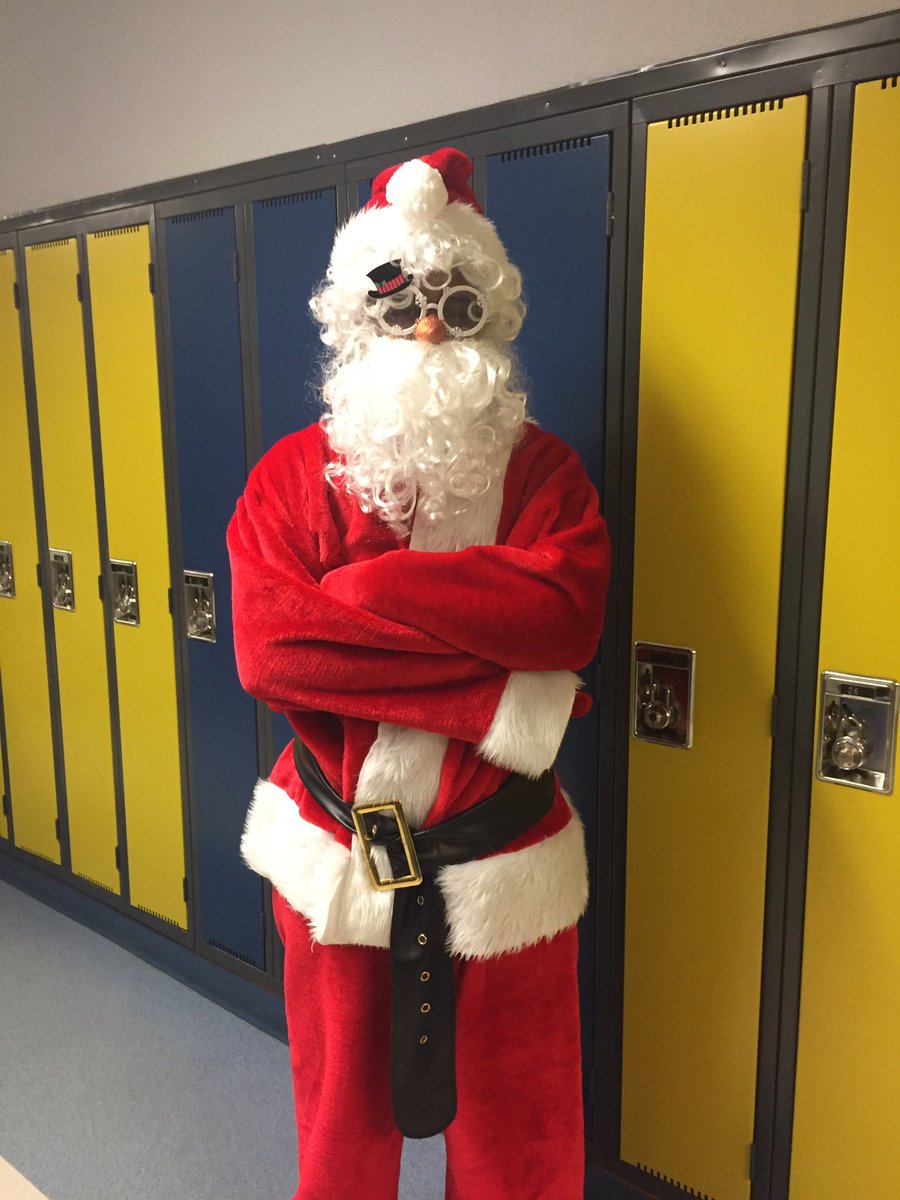 Laurel Beaton (@laurelbeaton) on Twitter photo Thanks <a href="/EastbrookGPSD6/">Eastbrook Elementary</a> students for spreading some Christmas cheer to our <a href="/BrooksCompHS/">BCHS</a> students today! <a href="/GPSD6/">Grasslands Schools</a> #bchs #gpsd6 Thanks <a href="/EastbrookGPSD6/">Eastbrook Elementary</a> students for spreading some Christmas cheer to our <a href="/BrooksCompHS/">BCHS</a> students today! <a href="/GPSD6/">Grasslands Schools</a> #bchs #gpsd6