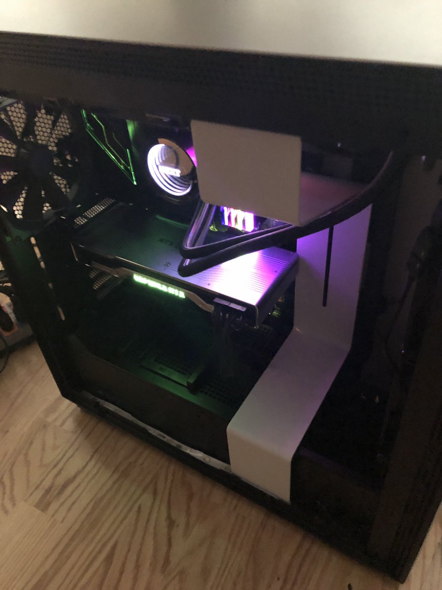 Djwheat Case Is Nzxt H700i And The Kraken X72 Cooler