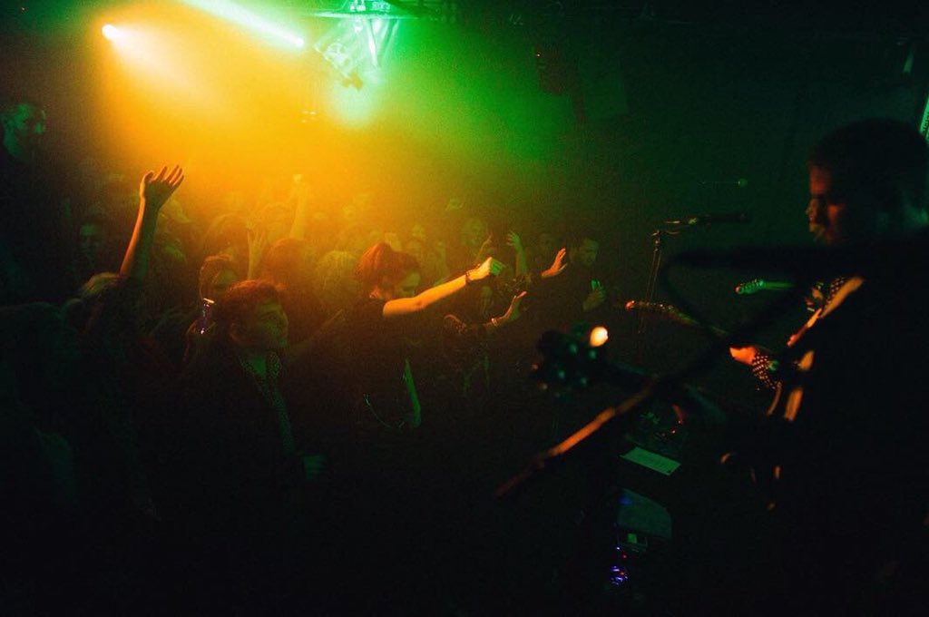 lunabayuk's tweet photo. To everyone that came and sold out or headline show last Tuesday, thank you 🖤 BRING ON 2019! https://t.co/Z40GSv2MCO