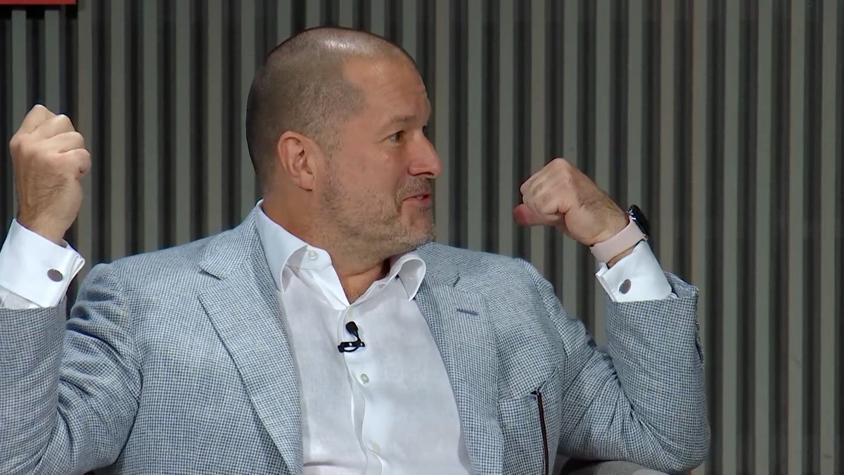 ᴺᴼᵀ Jony Ive tweet media