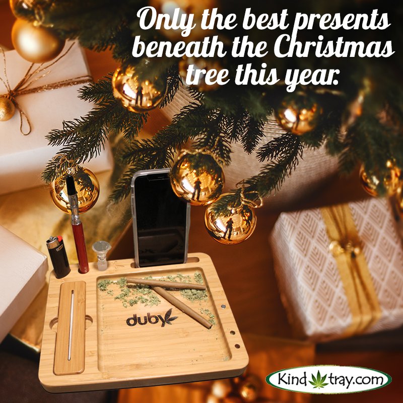 KindTray's tweet photo. Be kind this year and throw your loved ones a tray under the tree this holiday season. 
•••••••••••••••••••••
Follow Kind Tray for more📲
https://t.co/vuCUZqCKG2
••••••••••••••••••••••
#KindTray #HolidayTrays #ChristmasTrays https://t.co/DTSoyjydoy