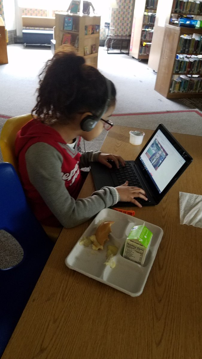 HeatherTechTST's tweet image. @MrHarringtonEES @herman_kristin #ICSDEdTech supporting student voice and choice with #CasualCodingClub, and exploring how to tinker with existing projects to customize. #EEE #Inclusive #learnthroughplay