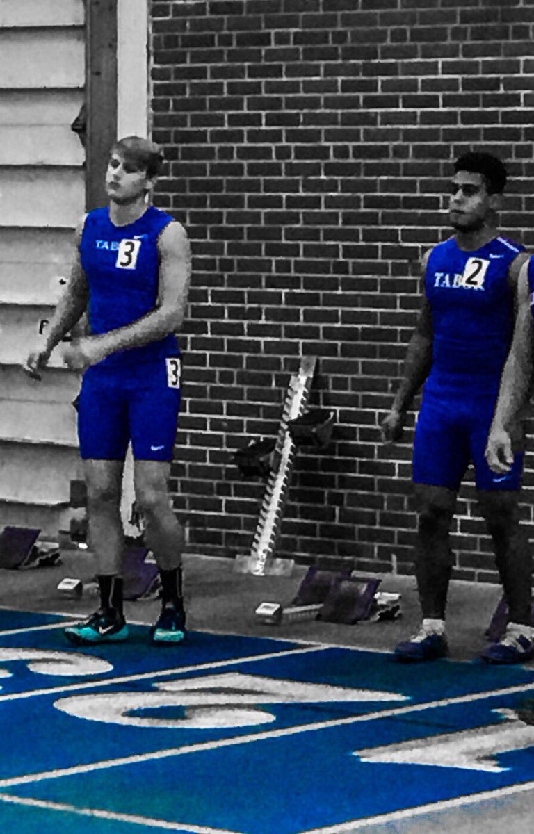 TaborTrackField's tweet photo. Only a few more weeks until the Jays are back together 🙌
#Family #ThrowU #SprintSquat #JumpCity https://t.co/5lTspS2tI1