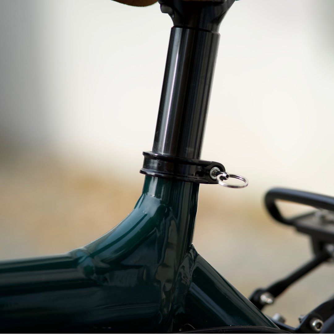 hexlox's tweet image. A bike without HEXLOX is a bike without anti-theft. 🚴

#Hexlox, protect what you love!

#protectwhatyoulove #urbancycling #urbanbike #urbanbiking #urbancicycle #citybike #antitheft