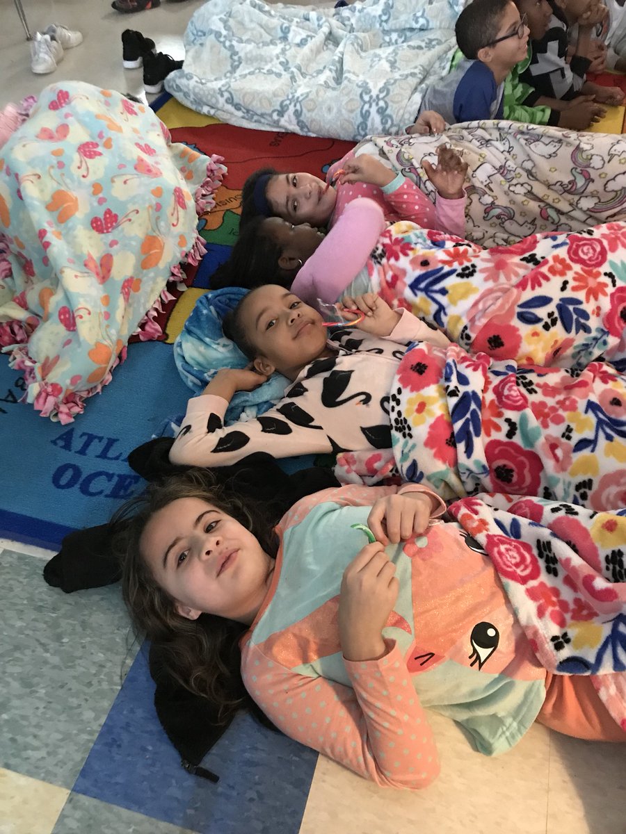 MsCarpenterPLV's tweet photo. Our favorite day of the year! #polarpride @PLVBears https://t.co/1aBmgqIjIp