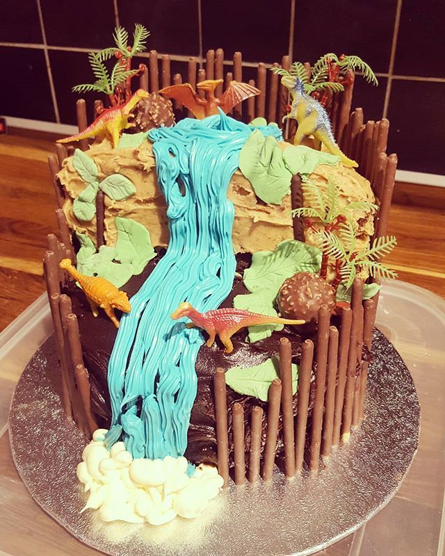 Made a dinosaur cake for husband's birthday

#baking #birthday #cake #birthdaycake #homebaking #food #cakedecorating #cakesofinstagram #cakes #cakestyle #cakegram #cakeoftheday #cakedecoration #cakedecor #birthdaycakes #dinosaurs #dinosaurcake #dinocake … ift.tt/2rNKwU3