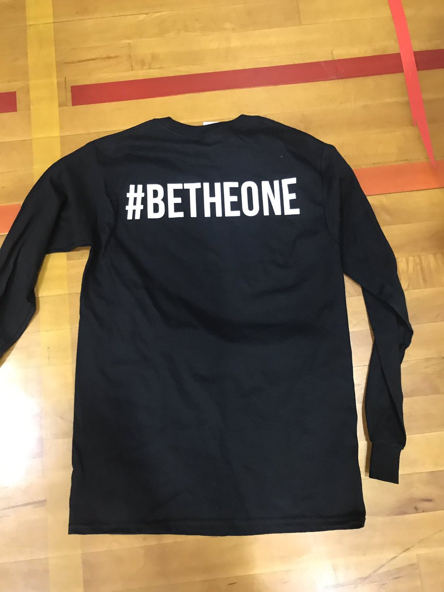 1stgradeSimeone's tweet photo. Here is the new TShirts this year! #betheone #nkgb https://t.co/WyOTUwiTHD