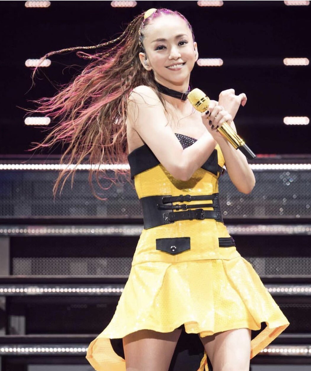 Smarts この黄色い衣装の安室ちゃんの高画質な画像を探してます Gt Lt 安室奈美恵 安室ちゃん T Co 1or85qgera Twitter