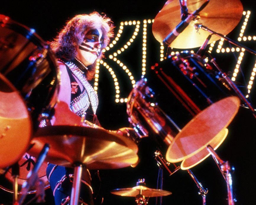 Happy 71st Birthday to Peter Criss!!

 