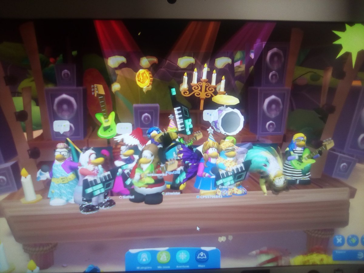 Pigu1318's tweet photo. #ClubPenguinIsland #OnceAPenguinAlwaysAPenguin #ClubPenguin 
Gracias por todo// Thanks for everything, @clubpenguin, @joedermo. https://t.co/0yityCDENb