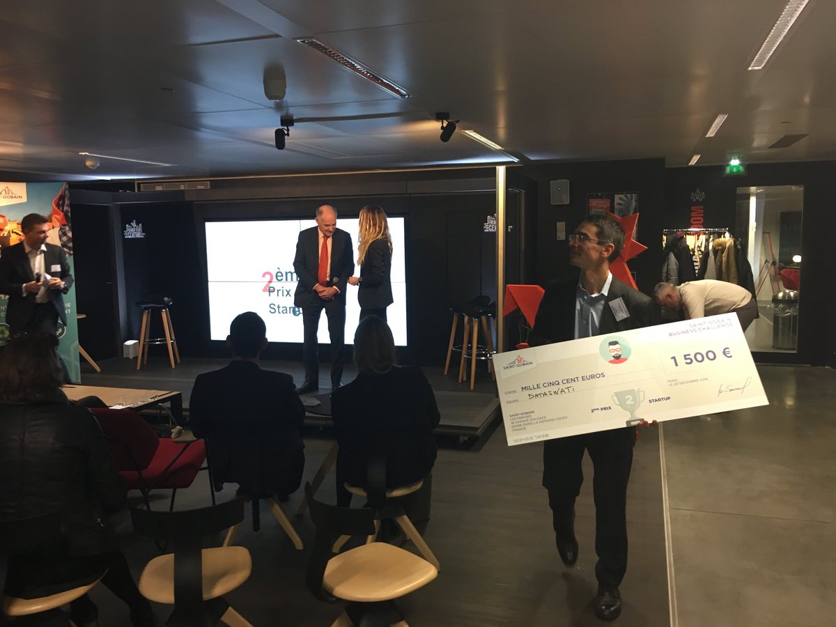 JBainée tweet media