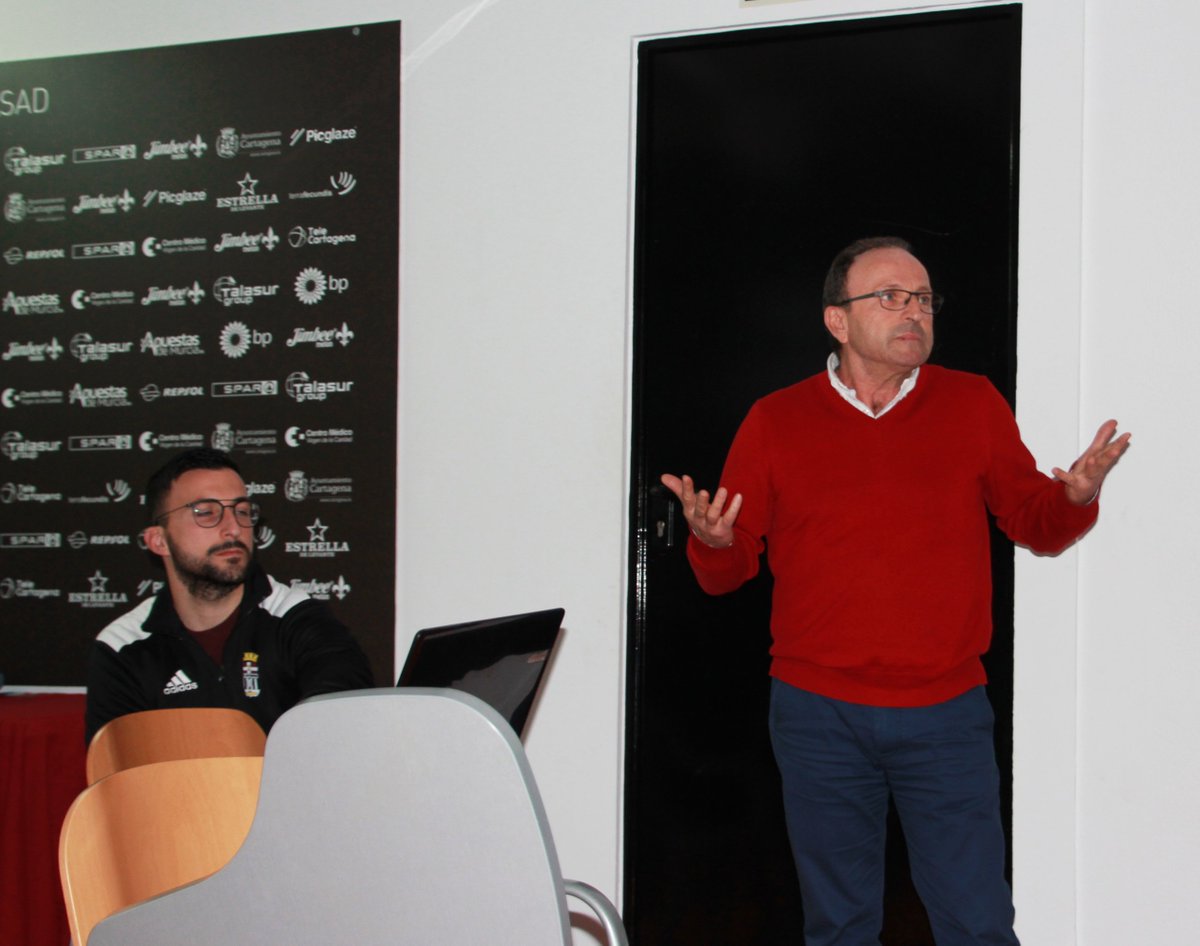 FC Cartagena tweet media