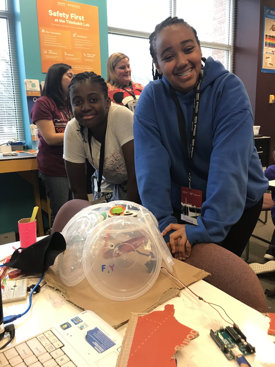 grahamroadaap's tweet image. Using the engineering design process we brought our designs to life! #programmingisawesome @GrahamRoadES  @Thinkabit_Lab @Qualcomm