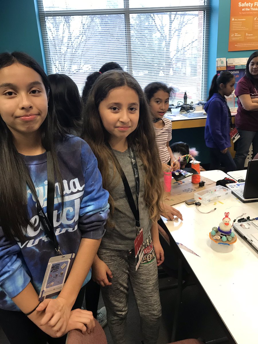 grahamroadaap's tweet image. Using the engineering design process we brought our designs to life! #programmingisawesome @GrahamRoadES  @Thinkabit_Lab @Qualcomm
