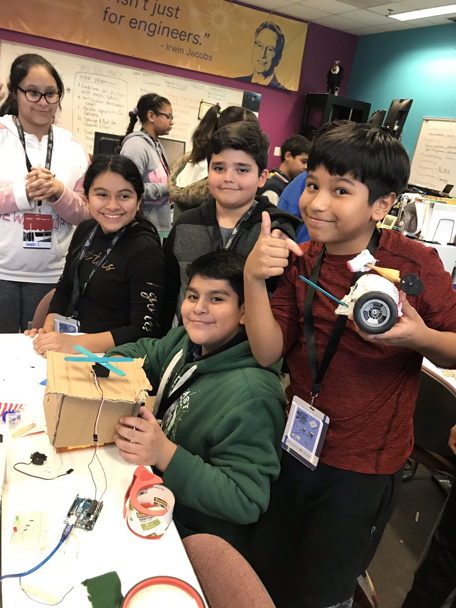 grahamroadaap's tweet image. Using the engineering design process we brought our designs to life! #programmingisawesome @GrahamRoadES  @Thinkabit_Lab @Qualcomm