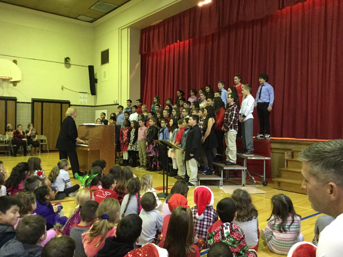 CWCJefferson's tweet image. Holiday Concert at Jefferson