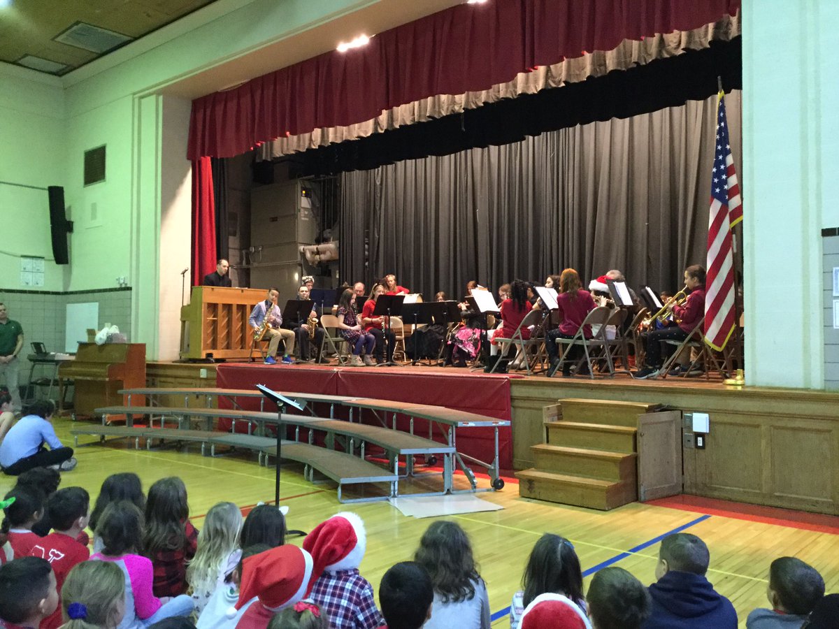 CWCJefferson's tweet image. Holiday Concert at Jefferson