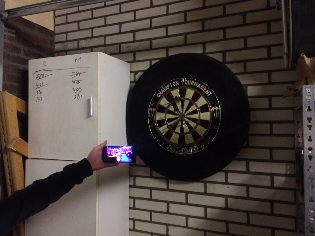 Du4jKz8WwAIhSjL.jpg:large