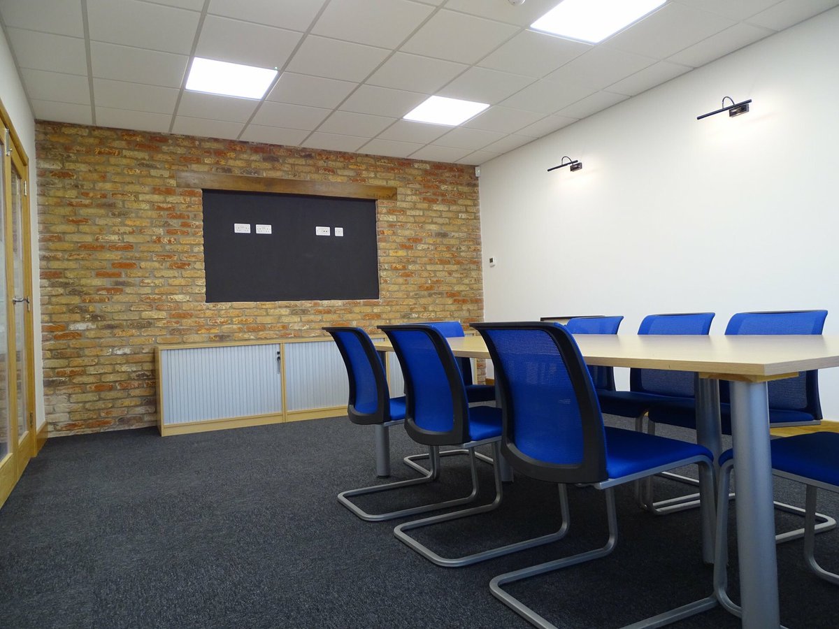 Aqua Construction tweet media