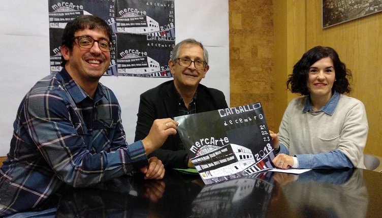 Mercarte volve ao Mercado Municipal para difundir o traballo dos/as artistas locais coma un agasallo perfecto para o Nadal.
Talleres, actuacións musicais e sorteos complementarán a oferta dos/as 13 artistas participantes nesta edición.
carballo.org/novas.php?id=6…