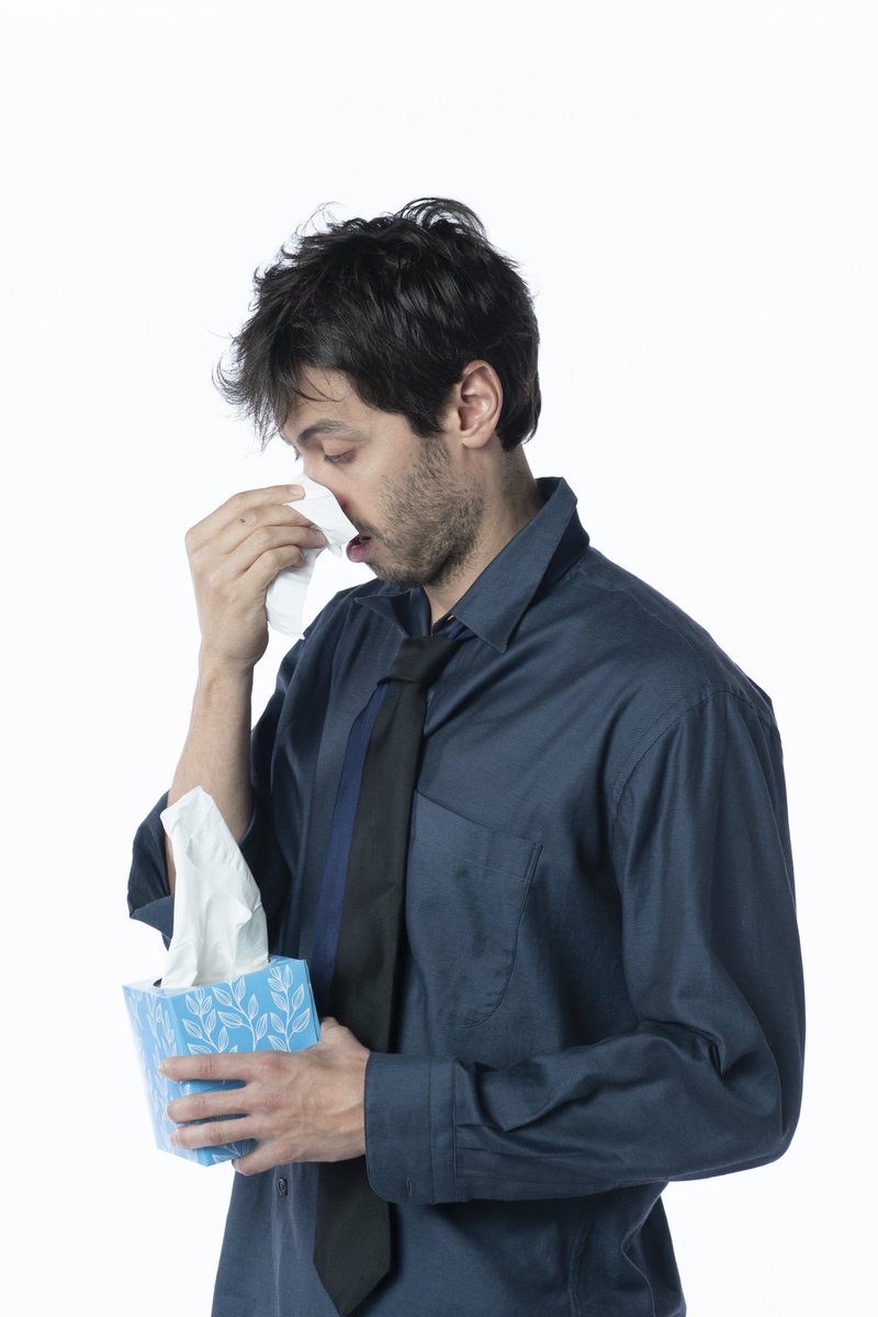 Ddrops's tweet photo. ACHOO! 🤧It's cold season and we bet you've noticed sneezing, nose-blowing, and coughing all around you. That's why we've developed something new: #Coldrops! Find out why natural symptom relief is what you should reach for this #coldseason. https://t.co/1fcPAGvVDQ https://t.co/qIpIYnoXw6