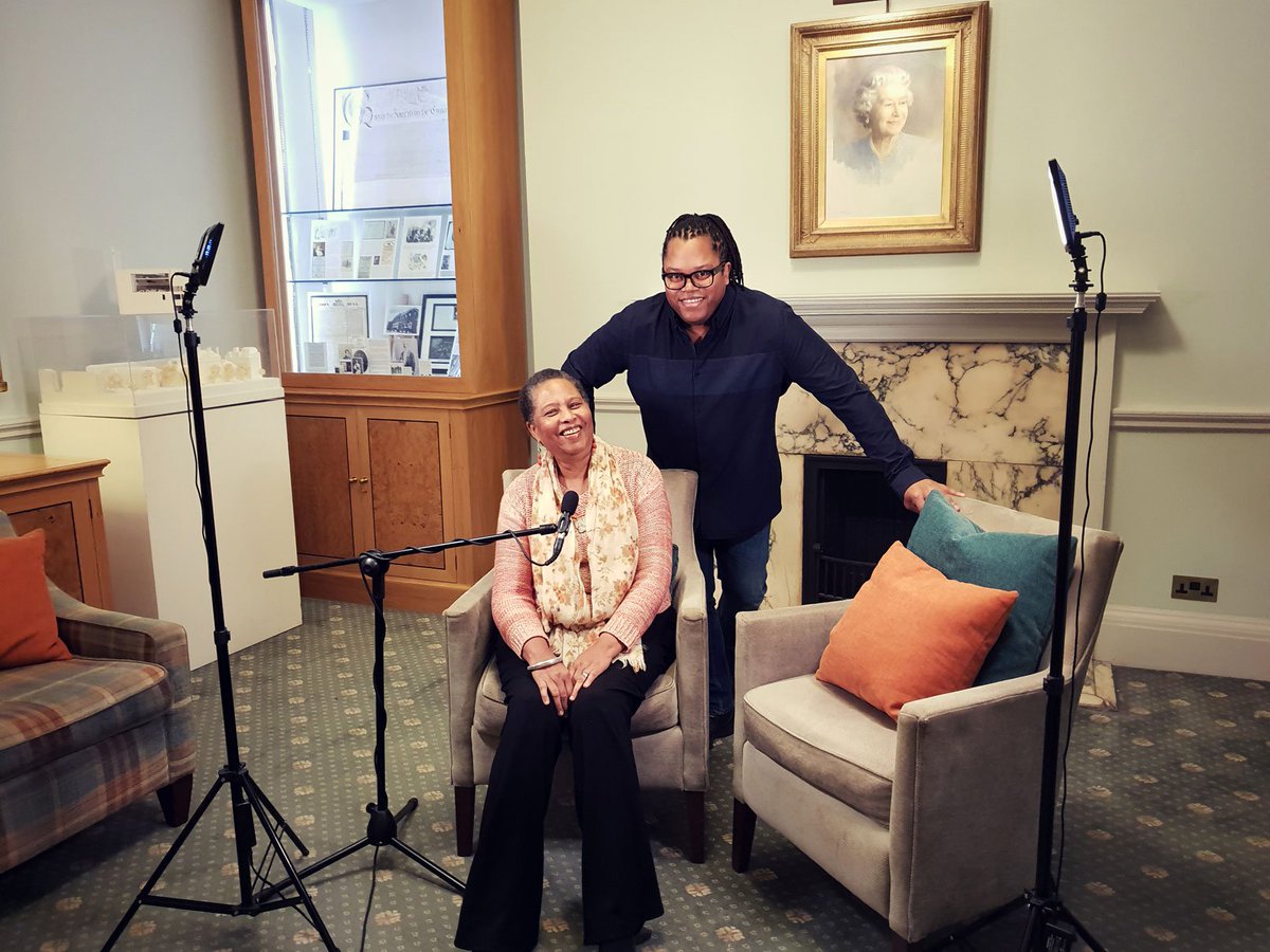 At @RoyalAcadMusic again today interviewing #composer @Eleanor_Alberga. #BritishMusicCollection & @soundandmusic launch Jan 2019! 😀😀 Photo: @TomBowesViolin #eleanoralberga #interview #5caribbeanwomen #composers #british #newmusic #curator  #britishmusiccollection #soundandmusic
