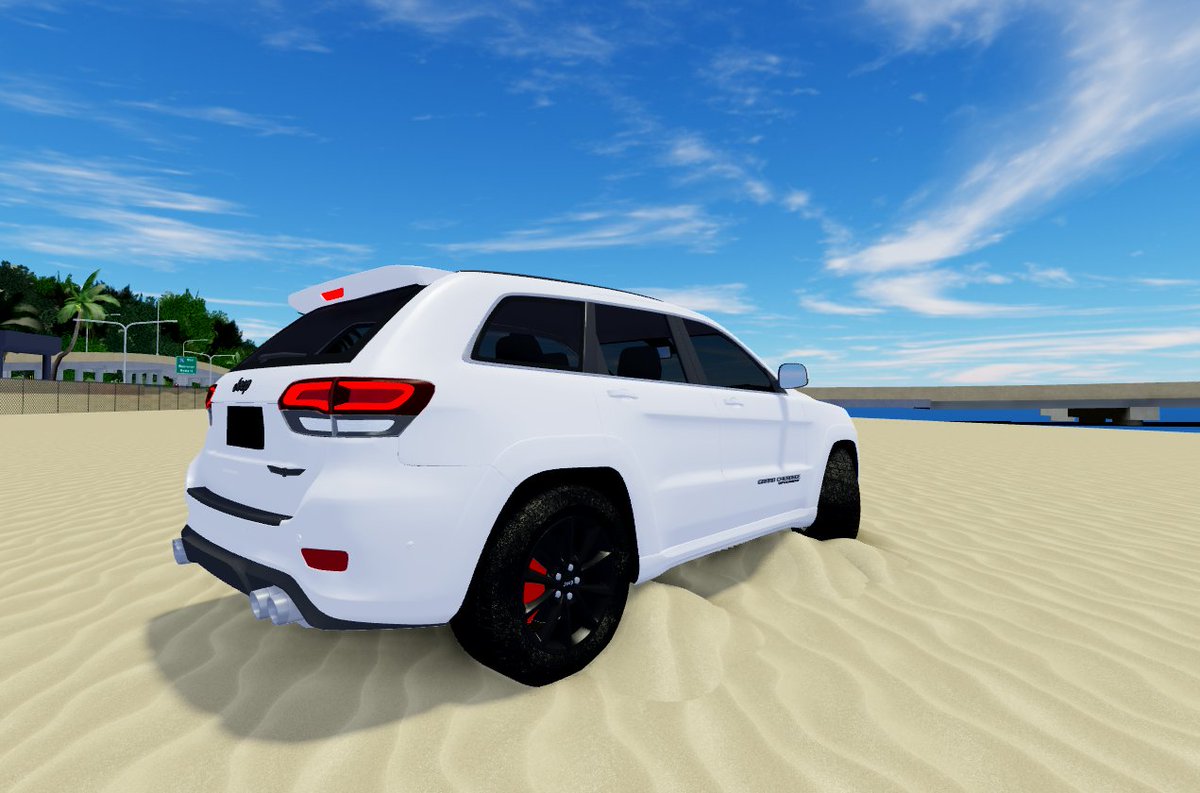 Twentytwopilots On Twitter Up Next Is The Powerful Jeep Grand Cherokee Trackhawk Robloxdev - roblox dodge trackhawk police