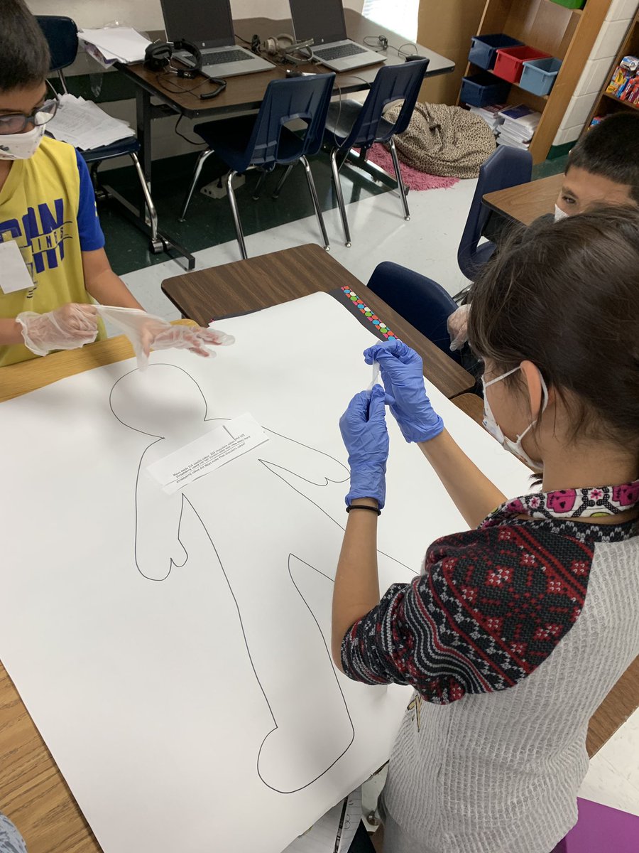 jhernandez1399's tweet photo. Problem solving operation success! Students were able help these poor patients and solve the problem! @Ash_Pena @VP_VSC @TesiGarza #MyersGameon #MyersMath https://t.co/TLv9M4h1xs