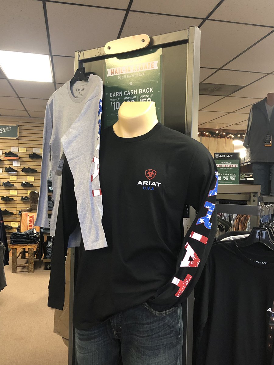 Brand new Ariat apparel has arrived! Come in and get yours whole sizes last!