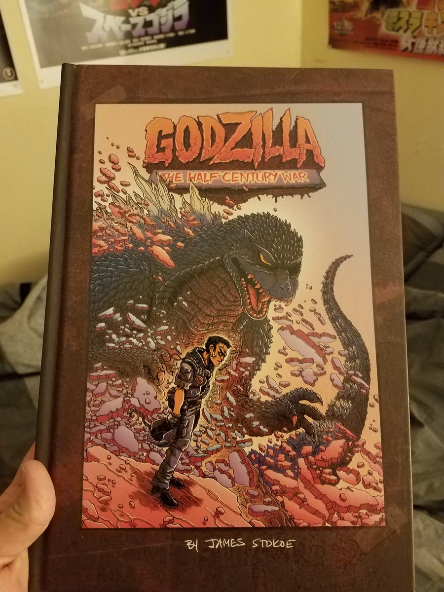 Got this gift from my brother. I'm so looking forward to reading this. Best gift and my first godzilla comic I have. #Godzilla #GodzillaKingOfTheMonsters @TohoKingdom #godzillacomics