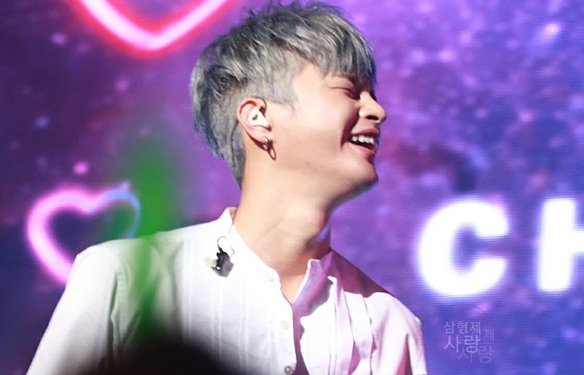 웃어봅시다
#서인국 #SeoInGuk#徐仁國 #ソイングク