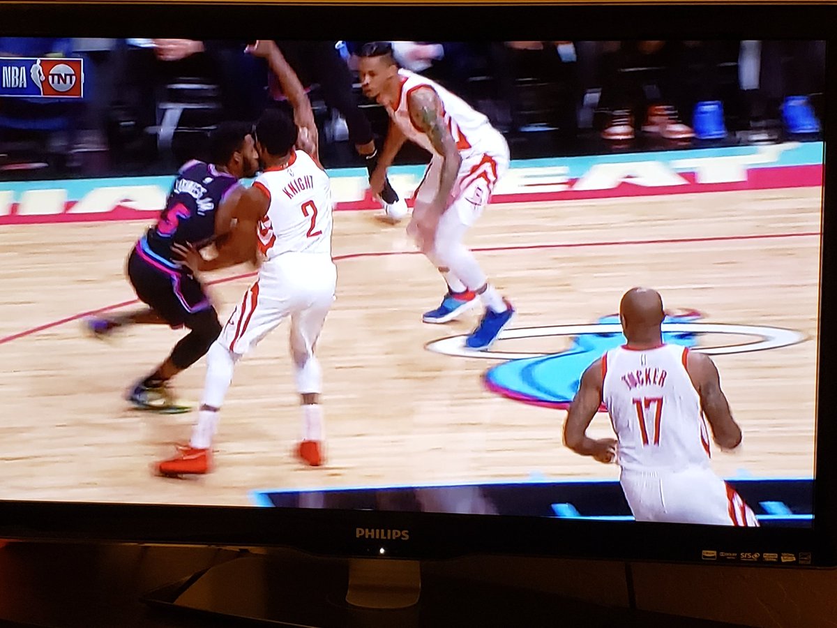 Suns.

Former Suns everywhere.

#HOUvsMIA #Rockets