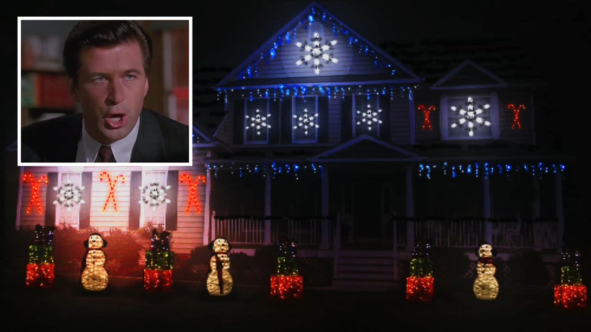 This House’s Amazing Christmas Lights Display Is Set To The ‘Coffee Is For Closers’ Speech from ‘Glengarry Glen Ross’ clckhl.co/wCAXruB