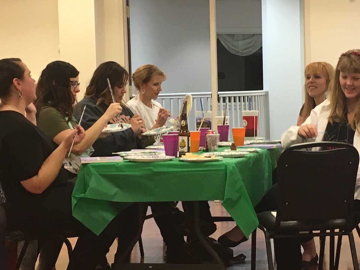 CompassAcad's tweet image. A staff that learns from each other grows together. #CA2019 #ChristmasParty