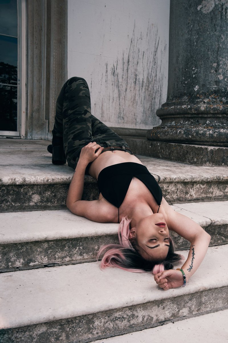 samanthakeena17's tweet photo. Can you like and share please it would be gratefully appreciated 💙
I am trying to get noticed in the modeling world any retweets would be so much appreciated 😘
https://t.co/1HIvGhaZUw
#modeldream #modellife #follow #retweet #scoutme #getscouted #imgmodelscout #freelancelife https://t.co/9RLmefU7xR