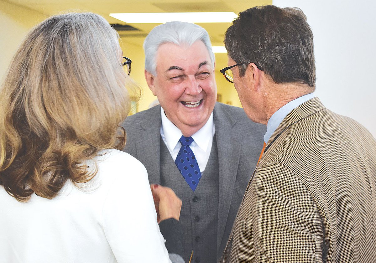 Mind Ragan Wood writes, "So long, Judge:  Robert Davis retires after 15 years on the bench."  Read at tinyurl.com/yb3b3lfy #OkarcheWarrior