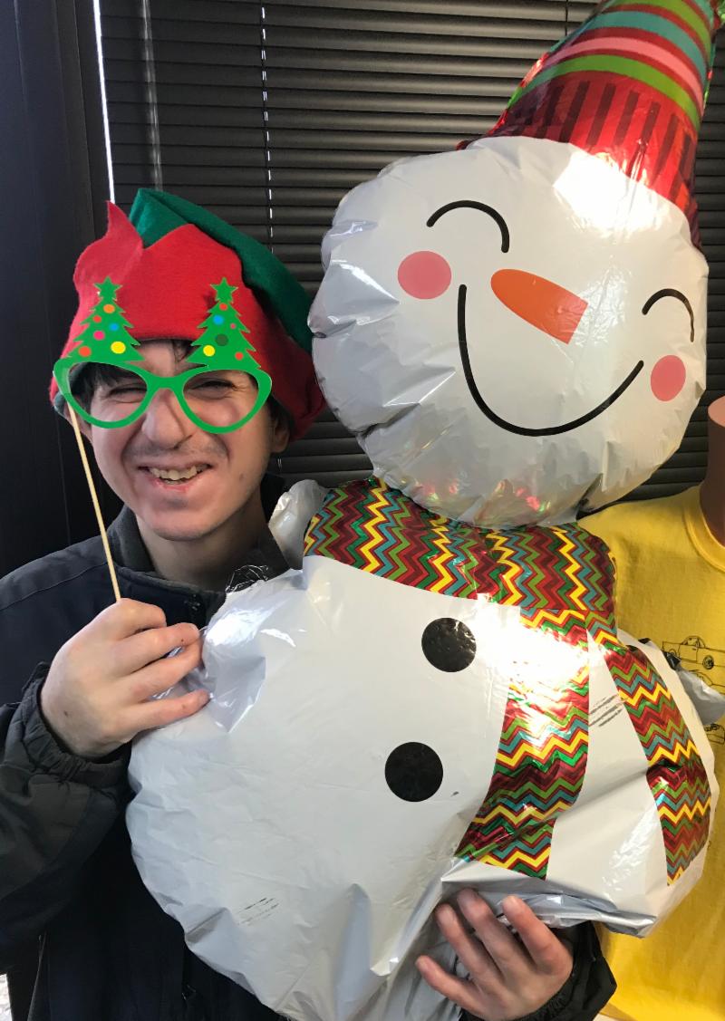 FineLineRHD's tweet image. Holiday Fun at Fine Line Studios! conta.cc/2EACCF6