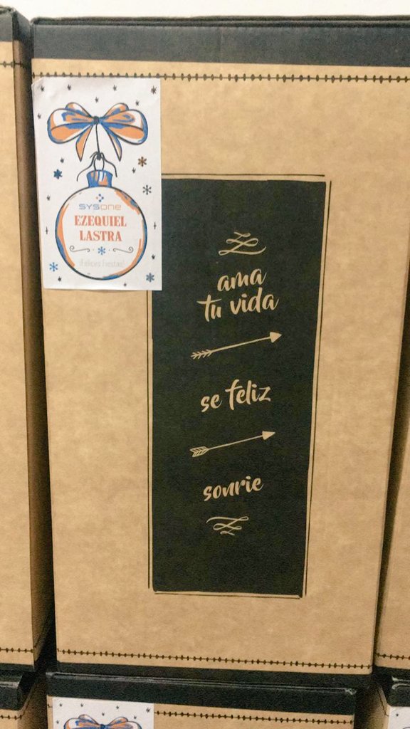 SysOne_ar's tweet photo. Ellos son nuestro mayor talento por eso se merecen que los acompañamos en cada experiencia #FelicesFiestas #SysOne https://t.co/CudvTYS9LJ