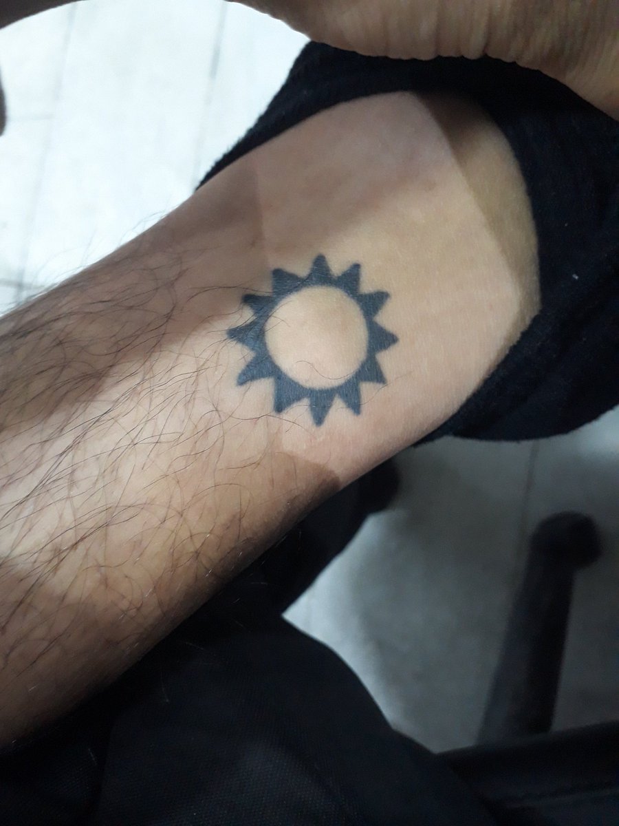 @femiwar_ yo pedí el sol y me hicieron el piñón de bici