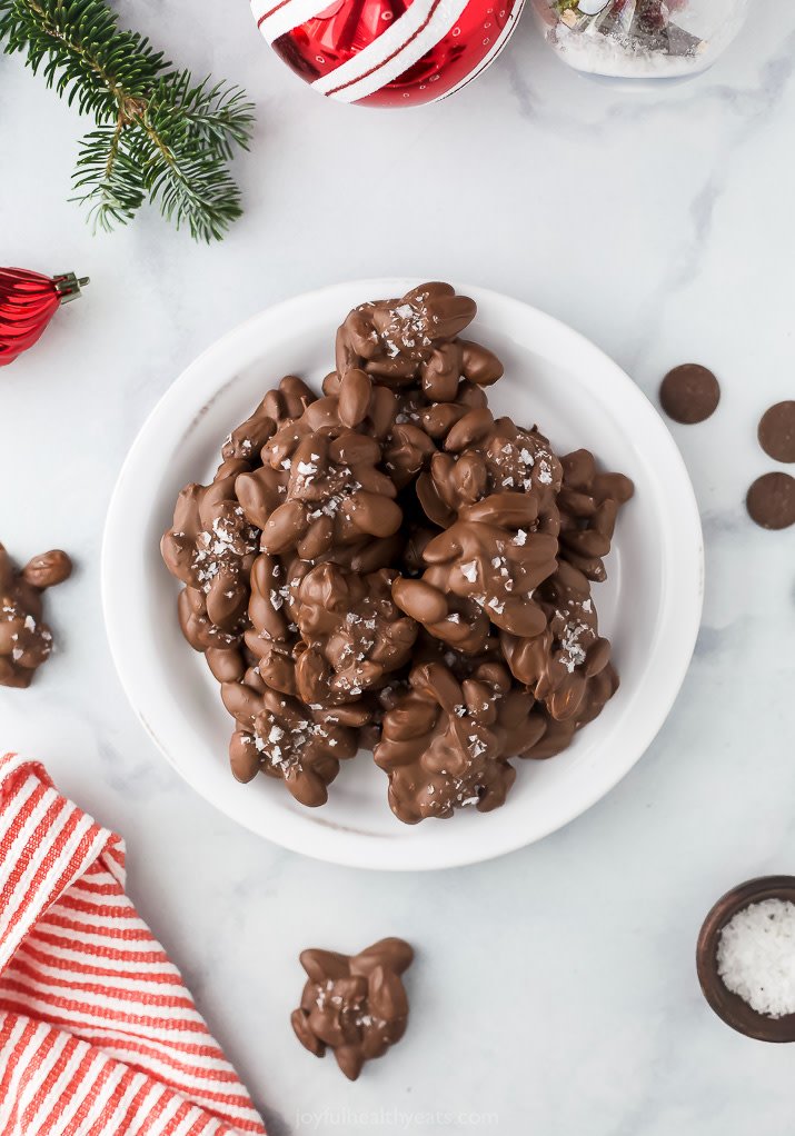 joyhealthyeats's tweet photo. Sweet & Salty Chocolate Toasted Almond Clusters using only 3 ingredients then sprinkled with sea salt. A gluten free dessert perfect for the holidays. https://t.co/ZJwRu4SHMf #howiholiday https://t.co/hVTiVvwdeX