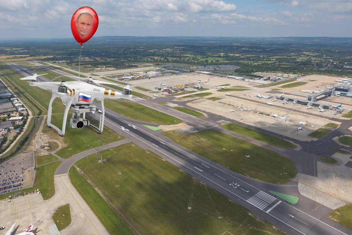 *Confirmed* sighting of the drone over #GatwickAirport !! #GatwickDrone #lookaway #diversion