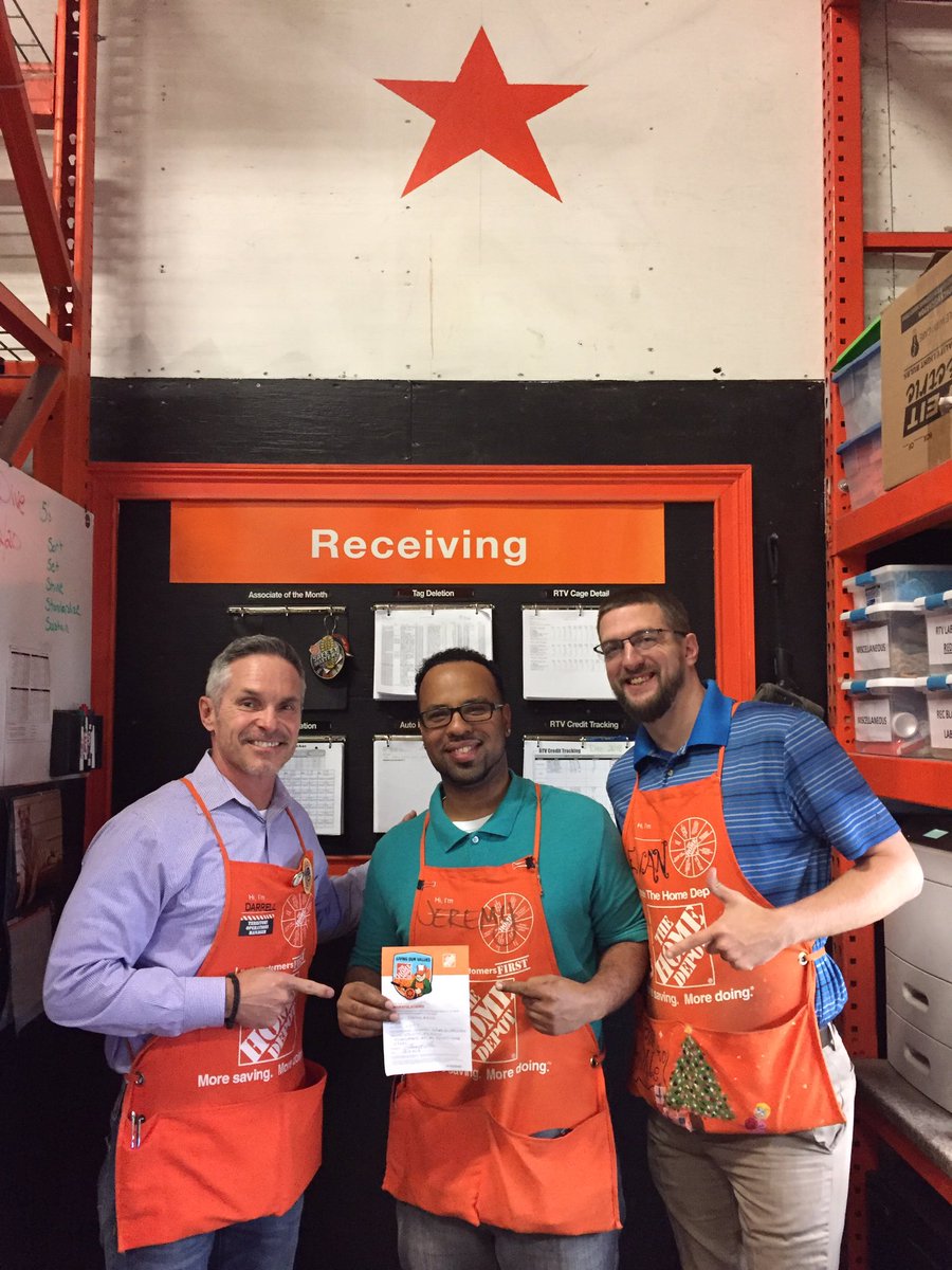Great receiving standards at 6557!  Thanks Kelso! <a href="/ConstantinoJoey/">Joey Constantino</a> <a href="/LennyGaspari/">Lenny Gaspari</a> #SWBEST #drivingforthegreen