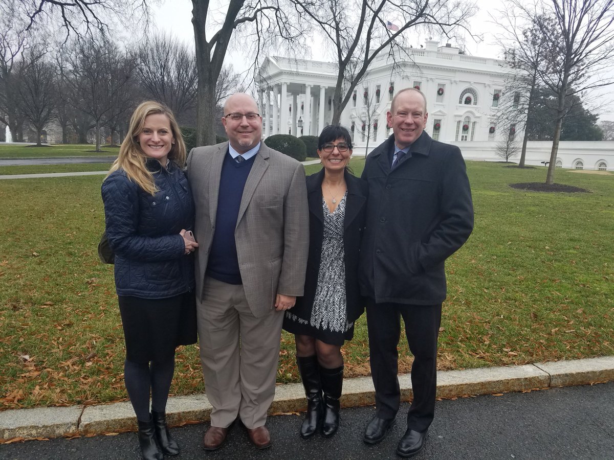 DougTieman's tweet image. Today I joined @WhiteHouse and @KellyannePolls in Washington DC for a meeting about the nation’s #opioidcrisis. One particular highpoint was seeing the alignment between the administration's #opioid initiatives and our own. We agree that education and prevention are key.