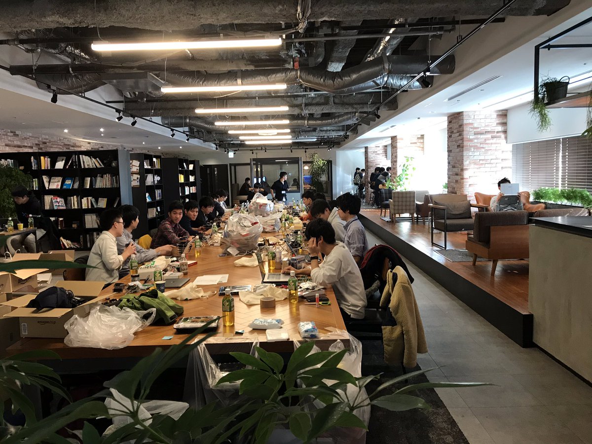 washidamanabu's tweet image. 青山くんやまこっちさんによるエンジニア内定者向けのk8sイベントやってます^ ^ #cloudnative #おうちkubernetes #kubernetes