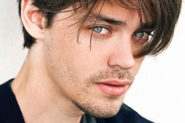 Happy Birthday To Tom Payne!        